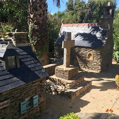 Pied à terre pour des vacances au bord de la mer Le Conquet Esterno foto