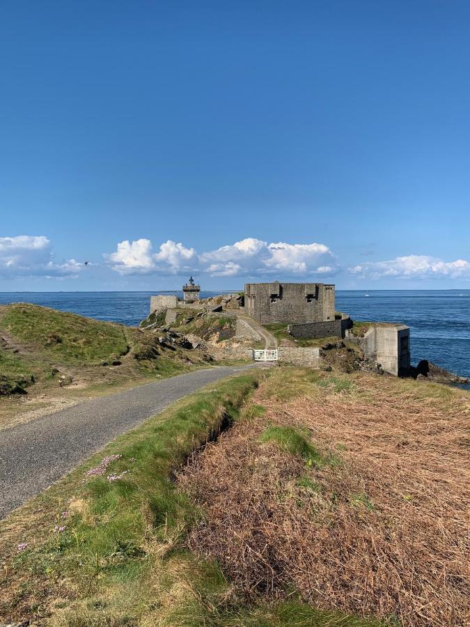 Pied à terre pour des vacances au bord de la mer Le Conquet Esterno foto