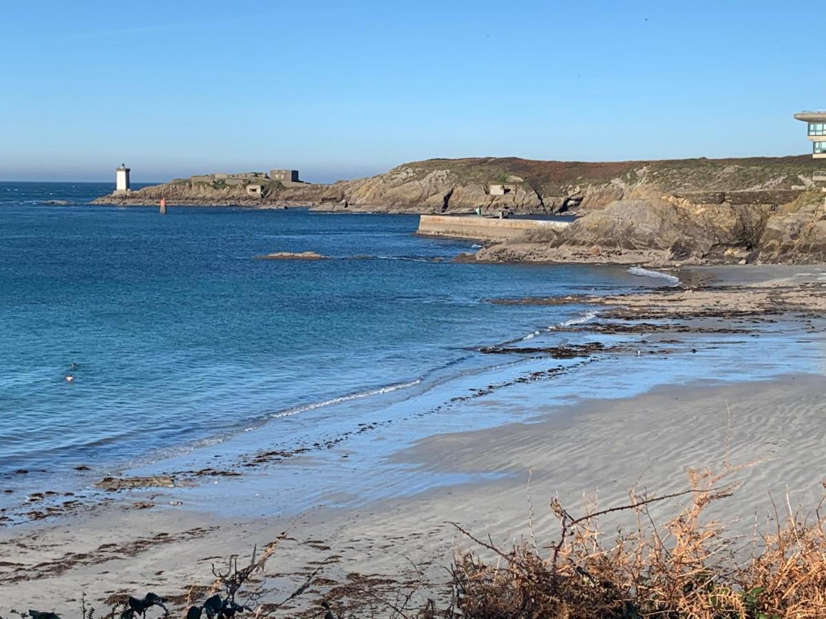 Pied à terre pour des vacances au bord de la mer Le Conquet Esterno foto