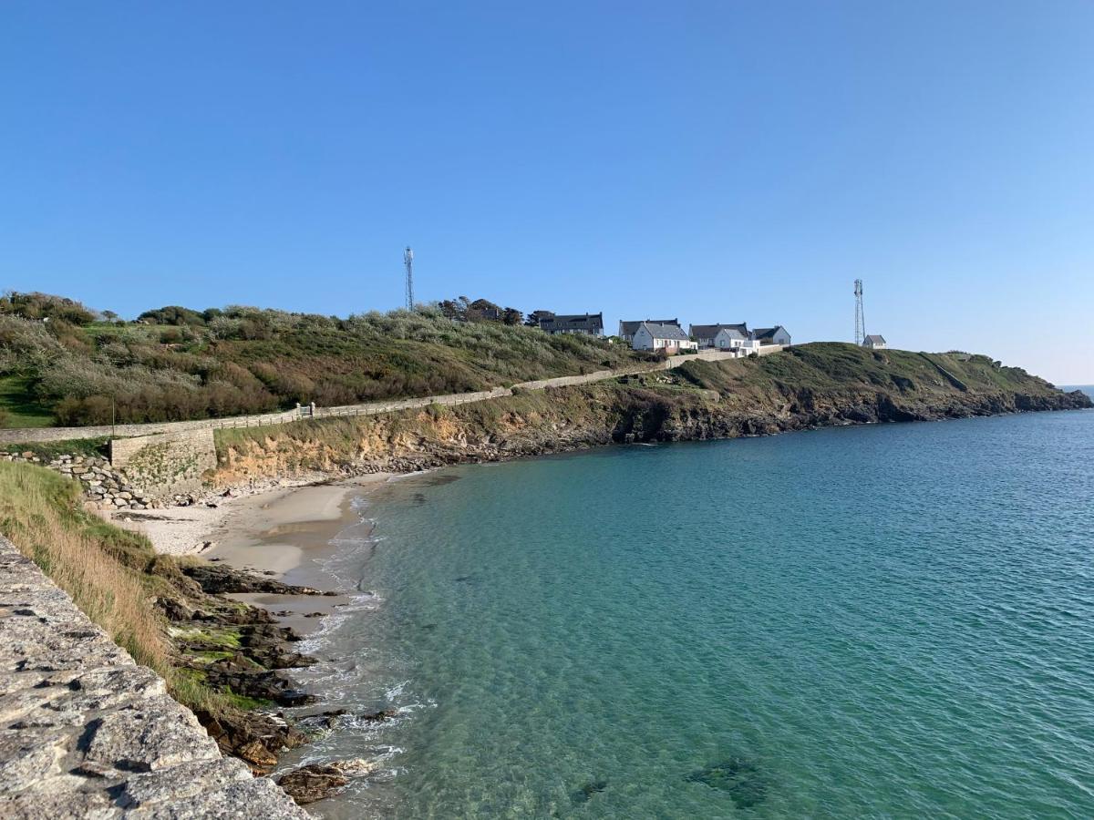 Pied à terre pour des vacances au bord de la mer Le Conquet Esterno foto