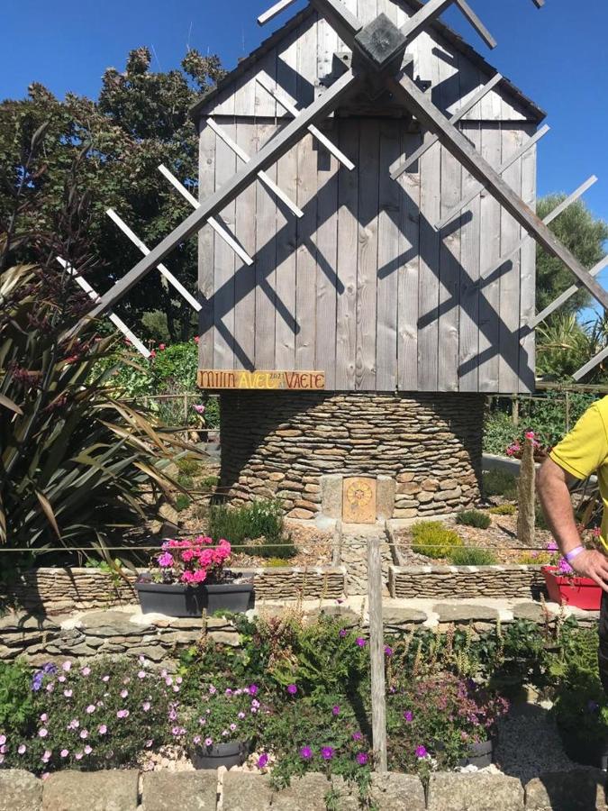 Pied à terre pour des vacances au bord de la mer Le Conquet Esterno foto