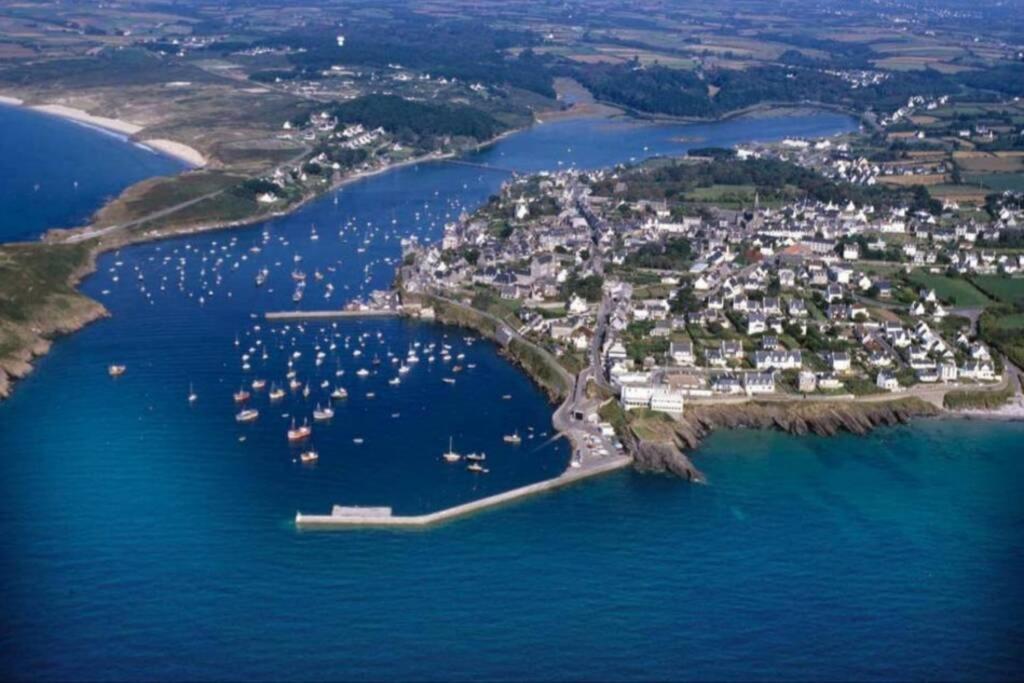 Pied à terre pour des vacances au bord de la mer Le Conquet Esterno foto